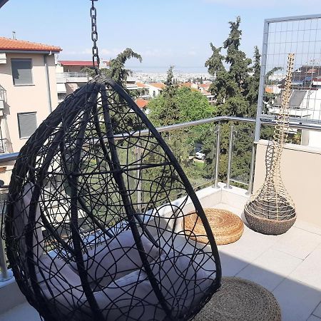Όμορφο Διαμέρισμα- Σοφίτα Με Υπέροχη Θεα 테살로니키 외부 사진